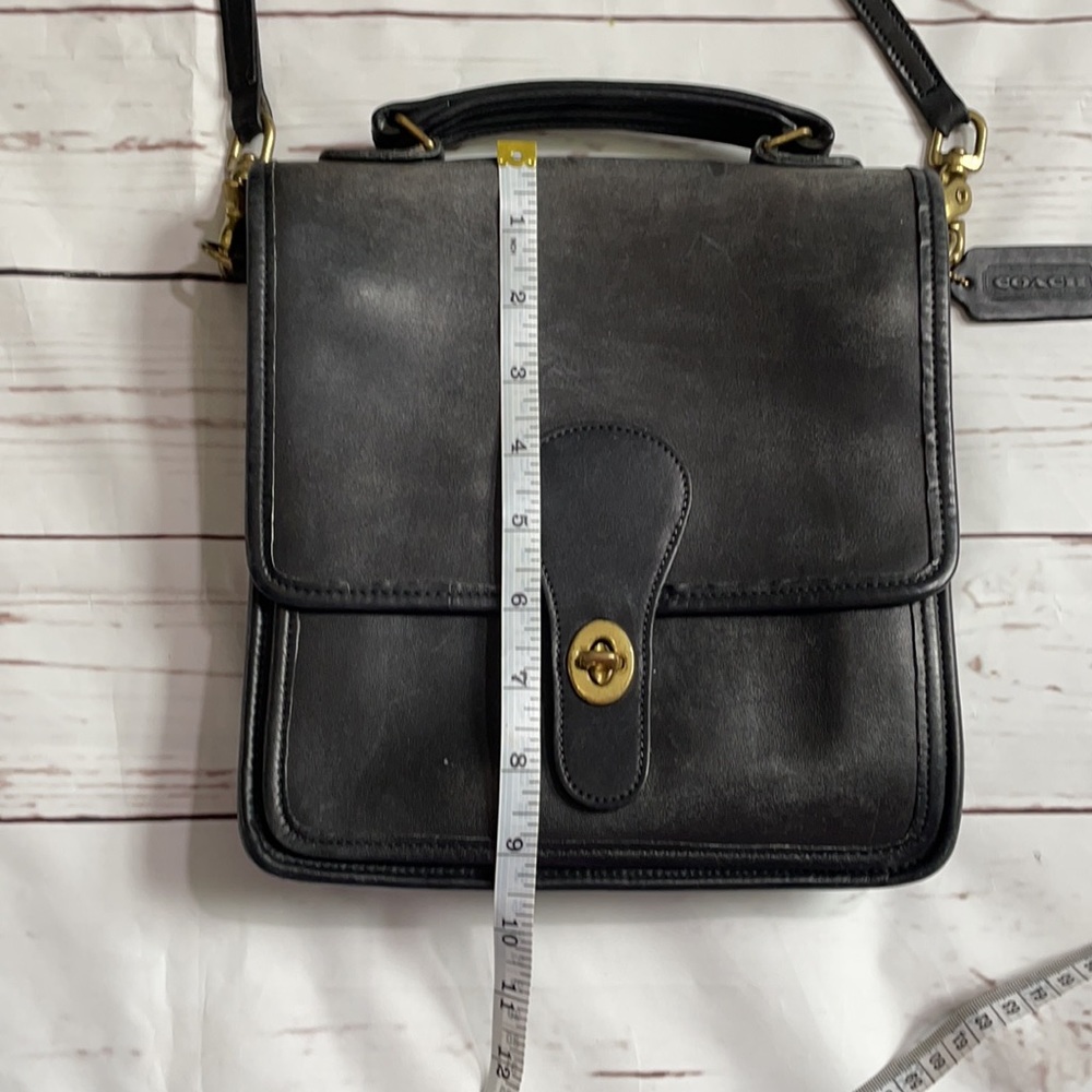 VTG COACH leather crossbody - Picture 2 of 11